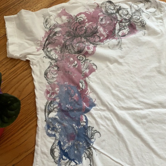 Sinful tee with angel size medium - Picture 5 of 5